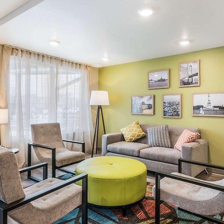 Woodspring Suites Linden Exterior photo