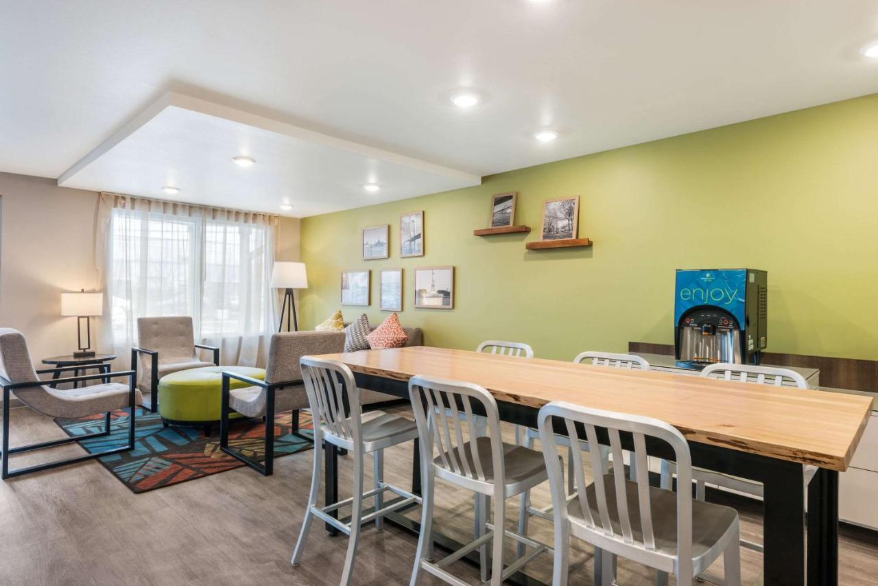 Woodspring Suites Linden Exterior photo
